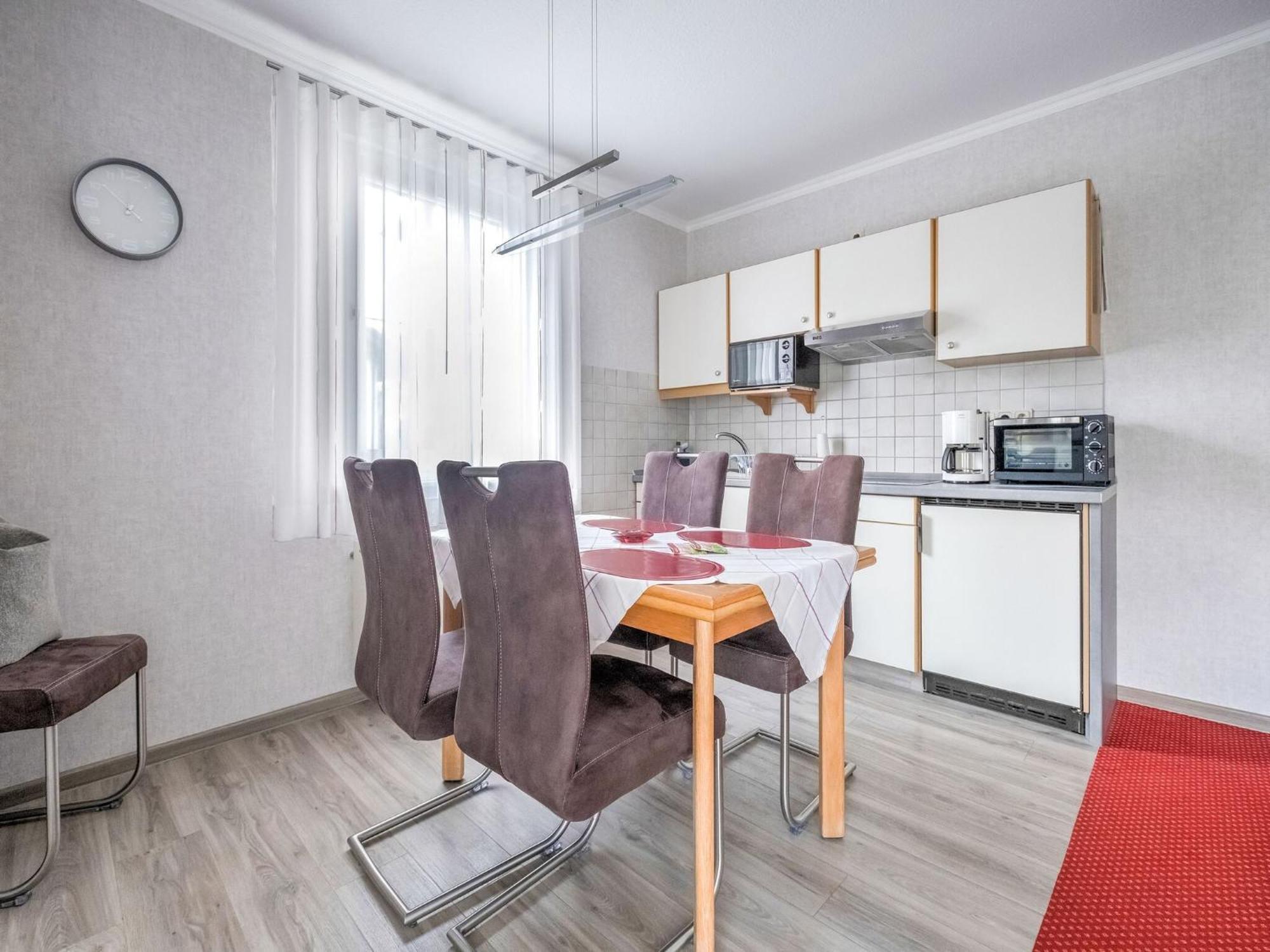 Modern Apartment In Schwalefeld With Garden Виллинген Экстерьер фото