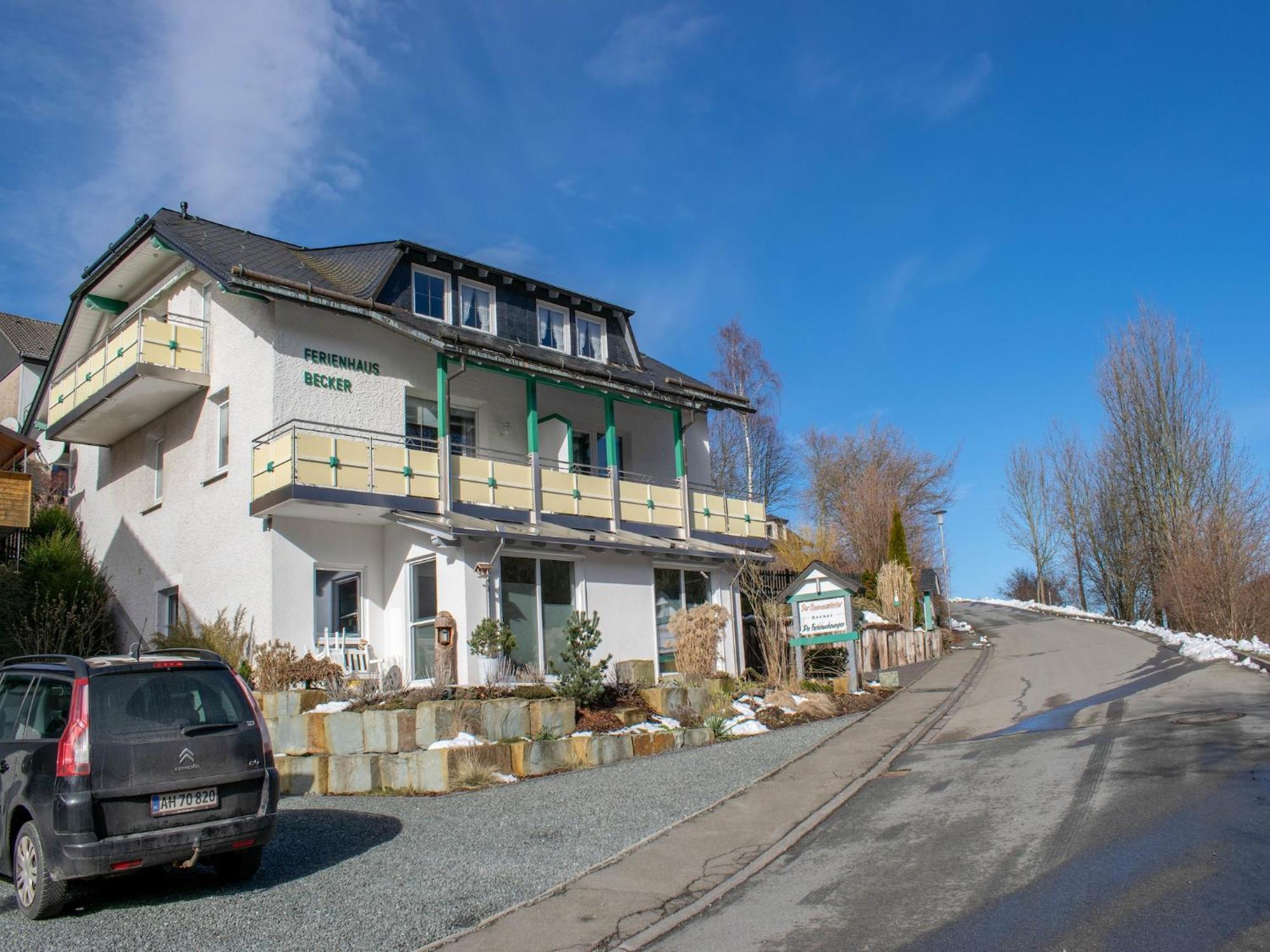 Modern Apartment In Schwalefeld With Garden Виллинген Экстерьер фото